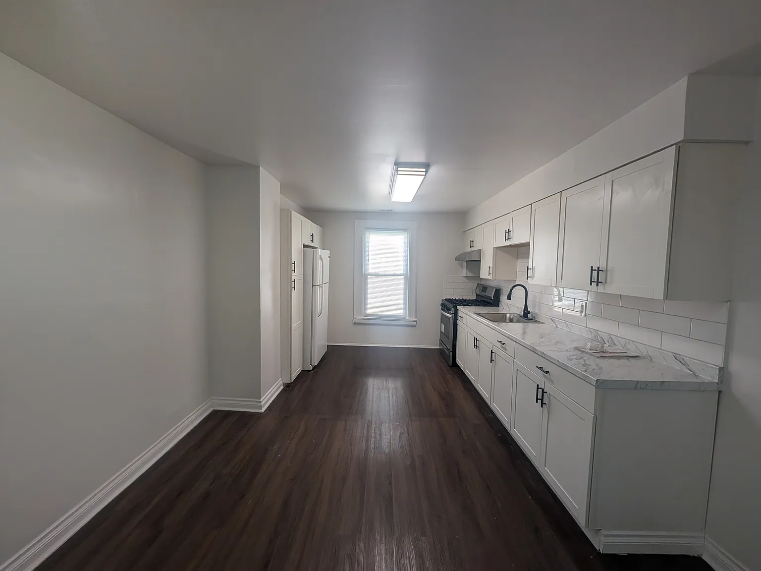 3 bed, $2,899 — Photo 1