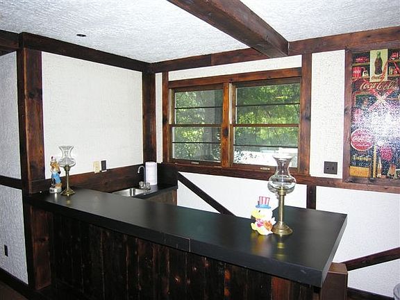 Wet Bar in Upper Level