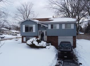195 Northridge Ave, Bolingbrook, IL