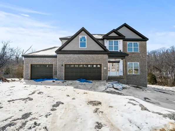 137 Ivy Creek Dr, Richmond, KY 40475