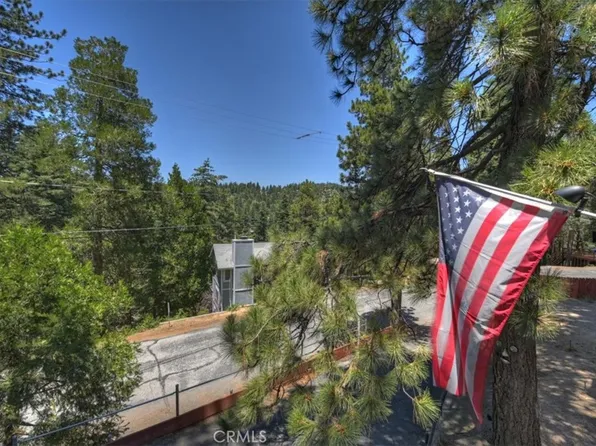 31175 All View Dr, Running Springs, CA 92382