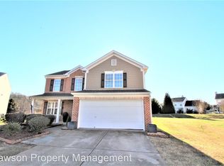 10830 Mountain Springs Dr, Charlotte, NC 28278