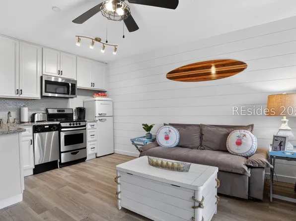 39 S Forest Beach Dr #427, Hilton Head Island, SC 29928