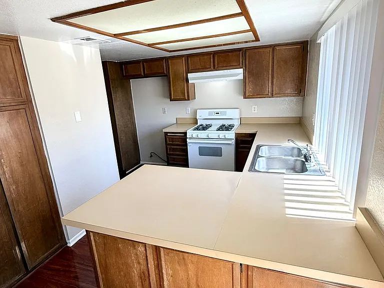502 San Pablo Ct — Photo 6