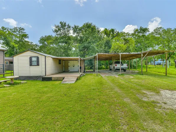 218 Shady Oaks Hbr, Alvin, TX 77511