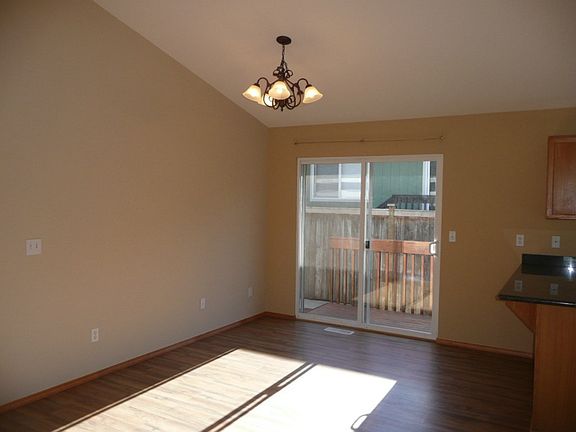 3rd image of 1922 111th Dr SE