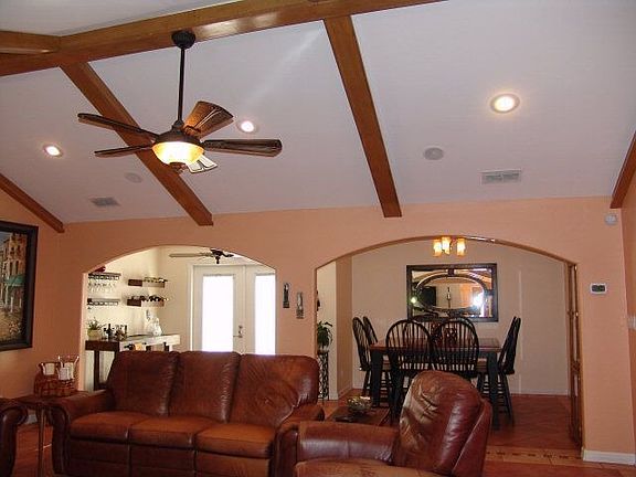 4th image of 4709 N 7th St #23