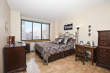 Sold by Kleier Residential