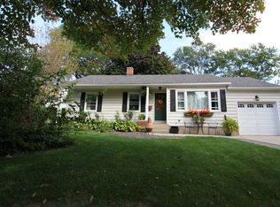 719 N Lincoln Ave, Geneva, IL 60134