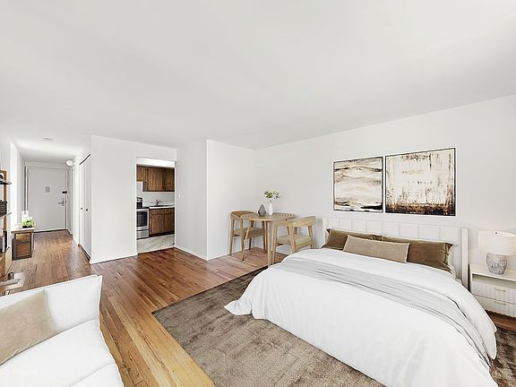 3rd image of 111 Hicks St APT 9D