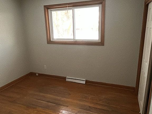 4th image of 26 Glengarry Rd