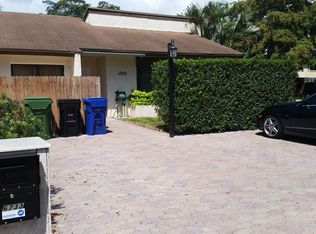 6733 NW 29th Ln, Fort Lauderdale, FL 33309
