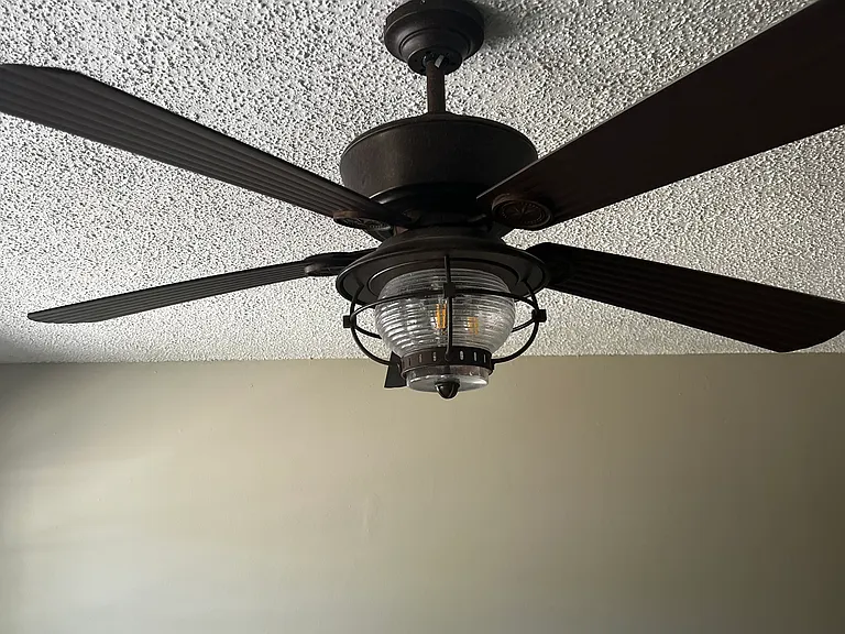 fan in the leaving room
