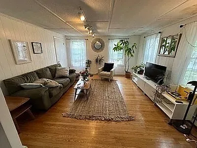 18 Tremont St #2 — Photo 1