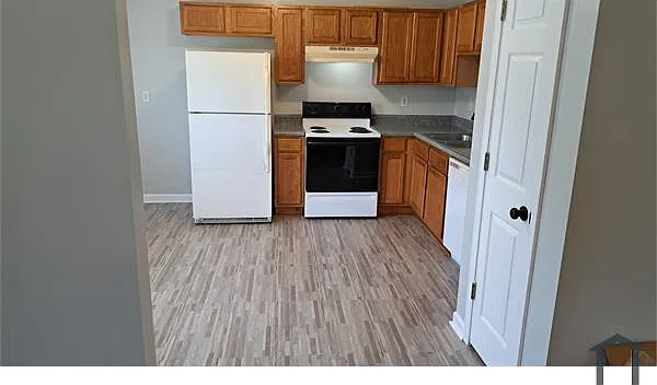 8811 Freedom Way — Photo 8