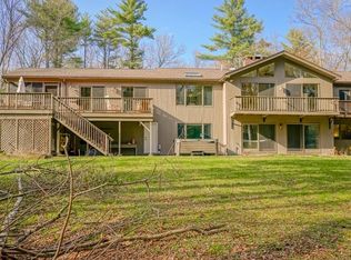 33 Sunset Rd, Carlisle, MA 01741