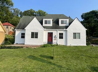 1061 Hamilton Rd, Park Hills, KY 41011