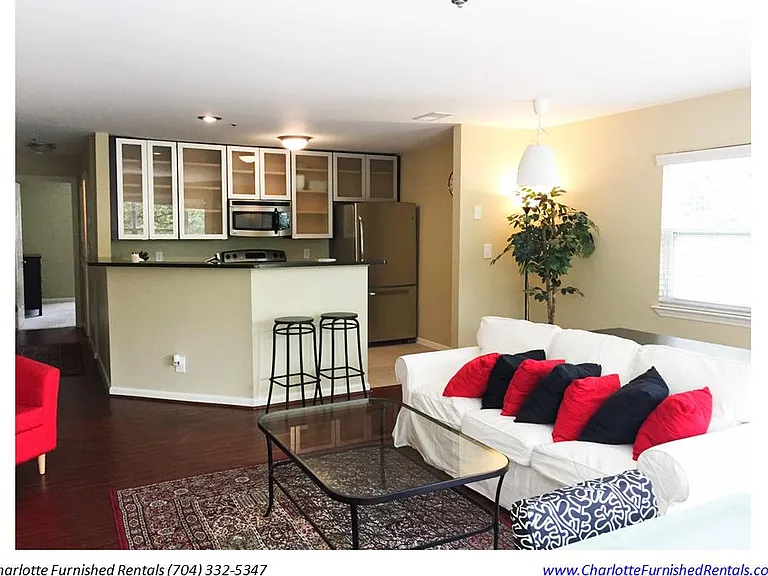 4th Ward Corporate / Fully Furnished Condo for Lease - Livin