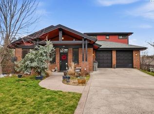620 SE Edge Knoll Dr, Pullman, WA 99163