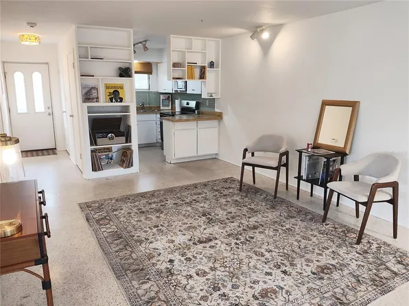 2155 Wood St APT A26, Sarasota, FL 34237