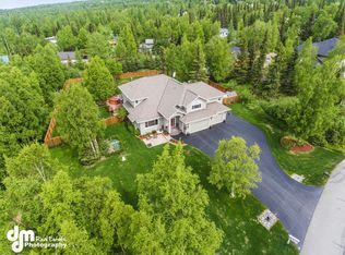 5201 Bishops Castle Cir, Anchorage, AK 99516