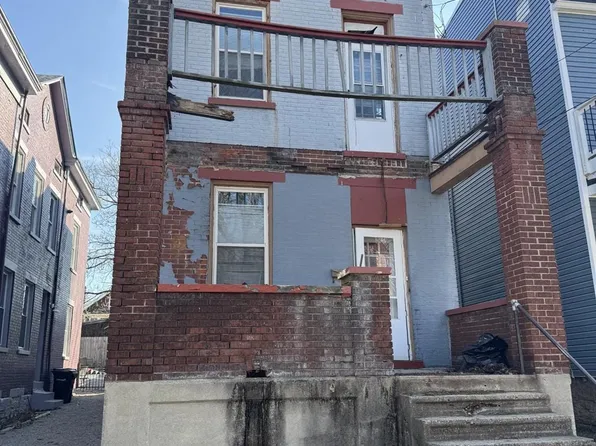 2610 Hemlock St, Cincinnati, OH 45206