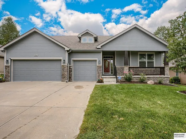 7208 N 152nd St, Bennington, NE 68007
