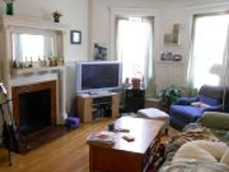 1788 Beacon St #1L — Photo 5