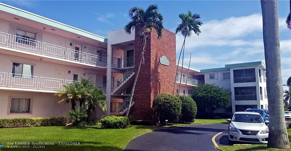 1st image of 515 S Crescent Dr APT 310