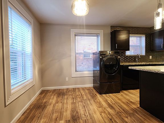 2nd image of 411 S Geyer Rd #3e31c6749