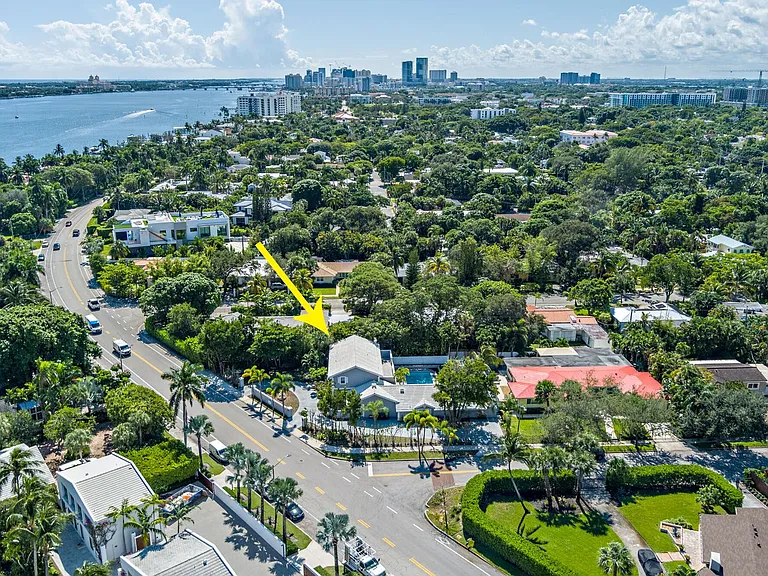 3517 N Flagler Dr — Photo 36