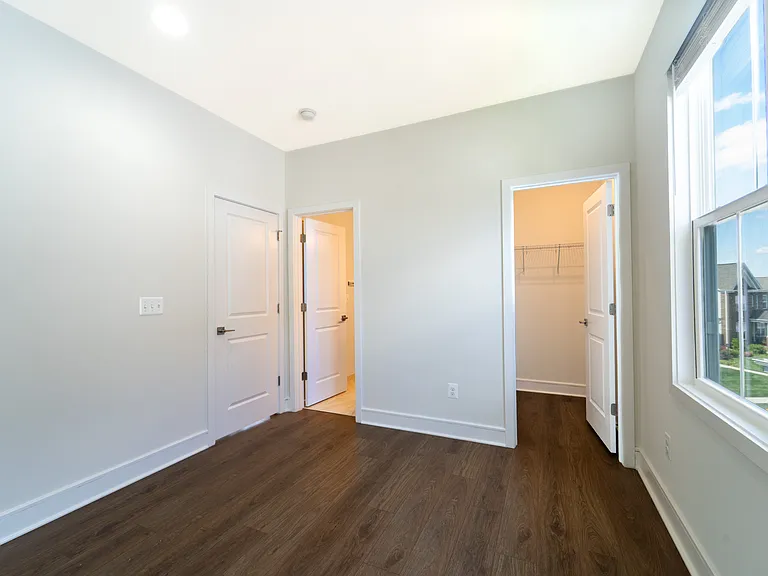 41935 Spring Air Dr — Photo 35