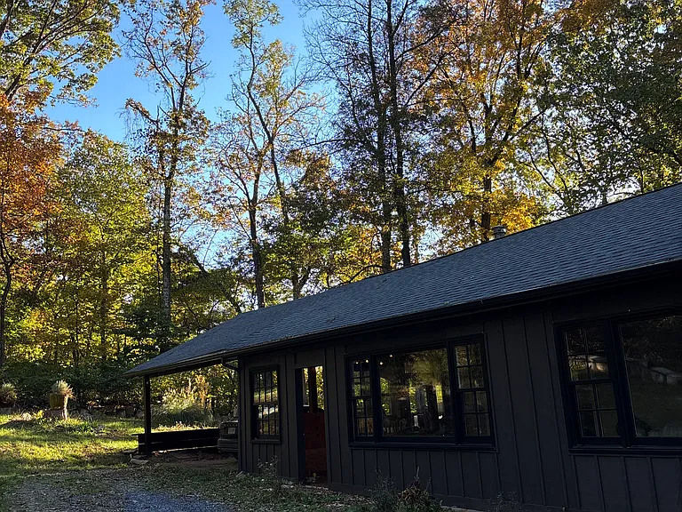 2478 High Top Rd — Photo 2