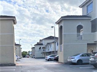 7985 NW 8th St, Miami, FL 33126