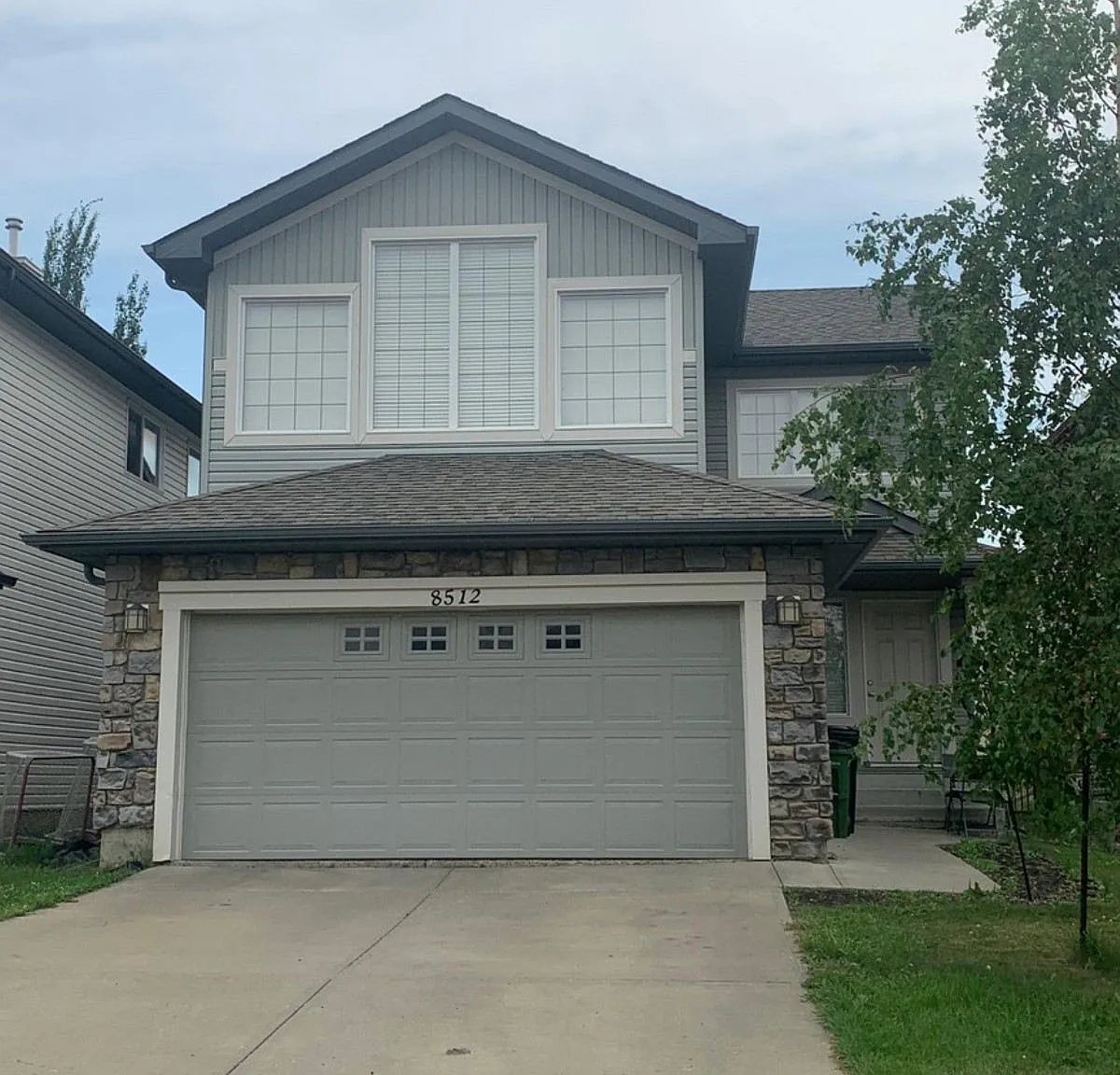 8512 Sloane Crescent Northwest — Photo 1