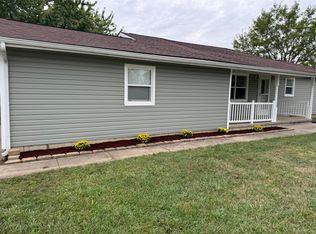 1745 Amity Rd, Galloway, OH 43119