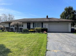 1520 Morris St, Mineral Ridge, OH 44440