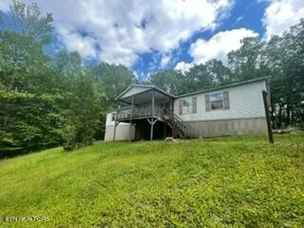 239 Poplar Ln, Oneida, TN 37841