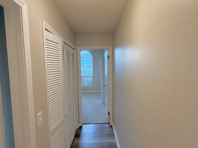 14174 Hampton Falls Dr N — Photo 18