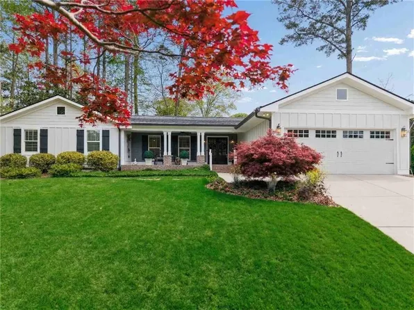 3626 High Green Dr, Marietta, GA 30068