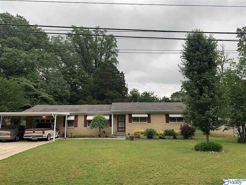 2nd image of 2213 Euclid Rd NW