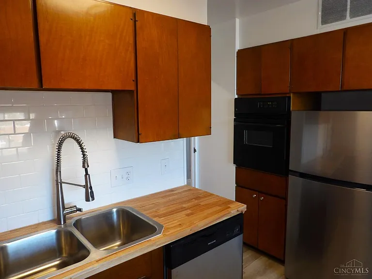 810 Matson Pl #703 — Photo 17