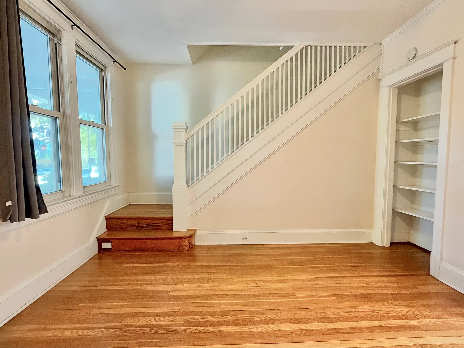 2 bed, 1704 sqft, $2,850 — Photo 4