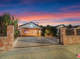 11030 Chivers Ave, Pacoima, CA 91331