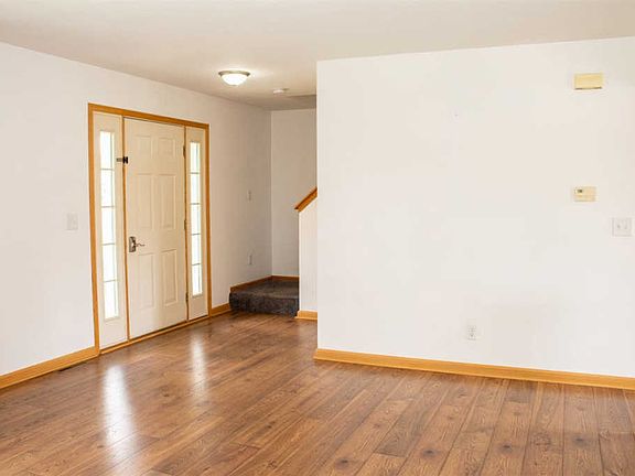 2nd image of 593 Riverhill Ct