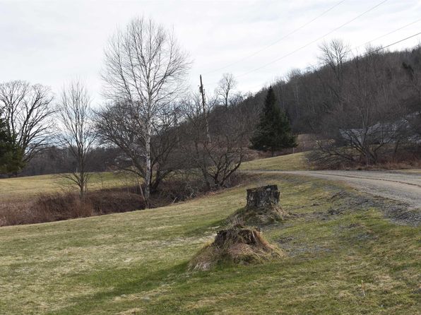 535 Simino Lane, Irasburg, VT 05845
