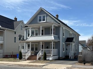 230-232 Oakland St, Springfield, MA 01108