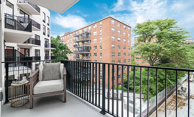 Rented by REAL New York | media 4