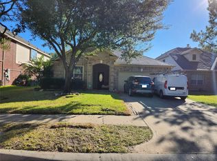 9614 Pine Bank Ct, Houston, TX 77095