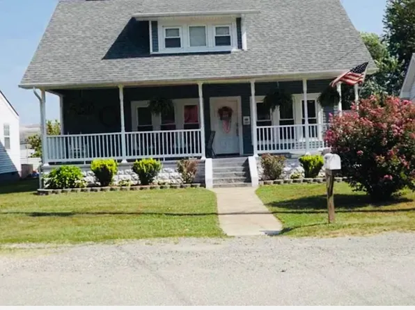 1903 Main St, Greenup, KY 41144